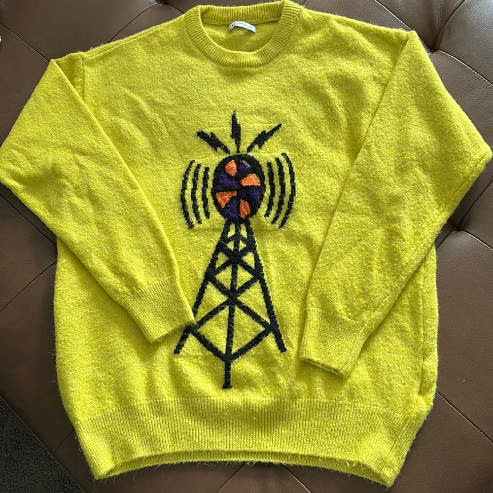 Men’s Zara Basketball Tower Sweater Sz. M
